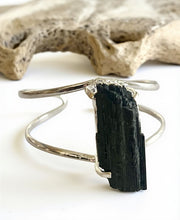 Load image into Gallery viewer, Midnight Armor Cuff