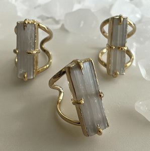 Liquid light ring