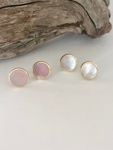 Load image into Gallery viewer, Pretty as a Pearl Stud Earring