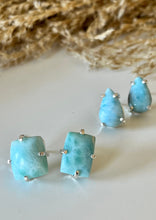 Load image into Gallery viewer, Bobbi Blue Earrings