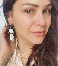 Load image into Gallery viewer, Beachy Feels Earrings